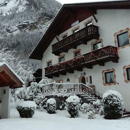 Haus Fiegl Hotel Oetz Luaran gambar