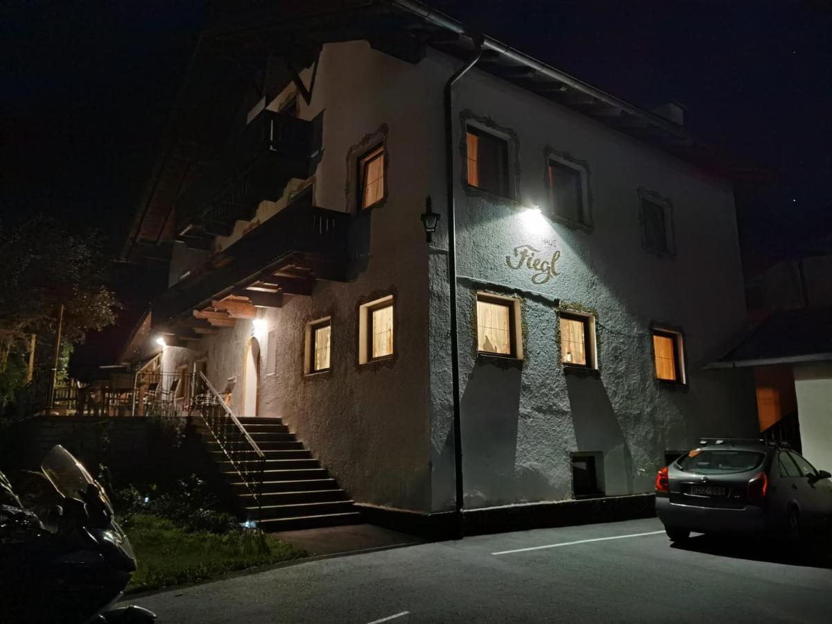 Haus Fiegl Hotel Oetz Luaran gambar