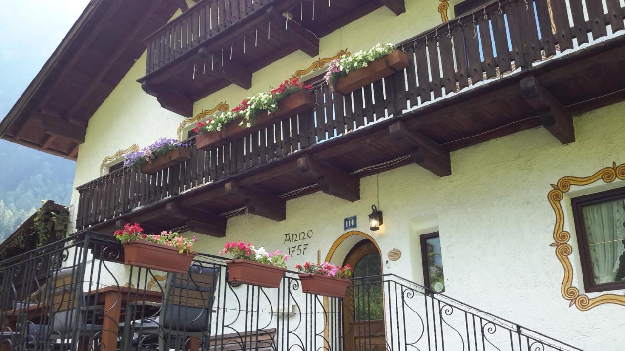 Haus Fiegl Hotel Oetz Luaran gambar