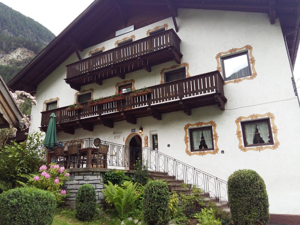 Haus Fiegl Hotel Oetz Luaran gambar
